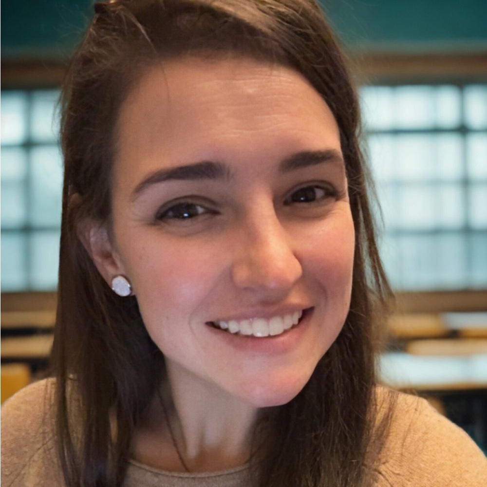 Meet your Posher, Alexandria